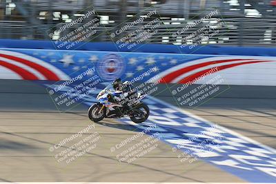 media/Jan-21-2022-Fastrack Riders (Fri) [[90b5309cc6]]/Level 4/Session 1 Front Straight/